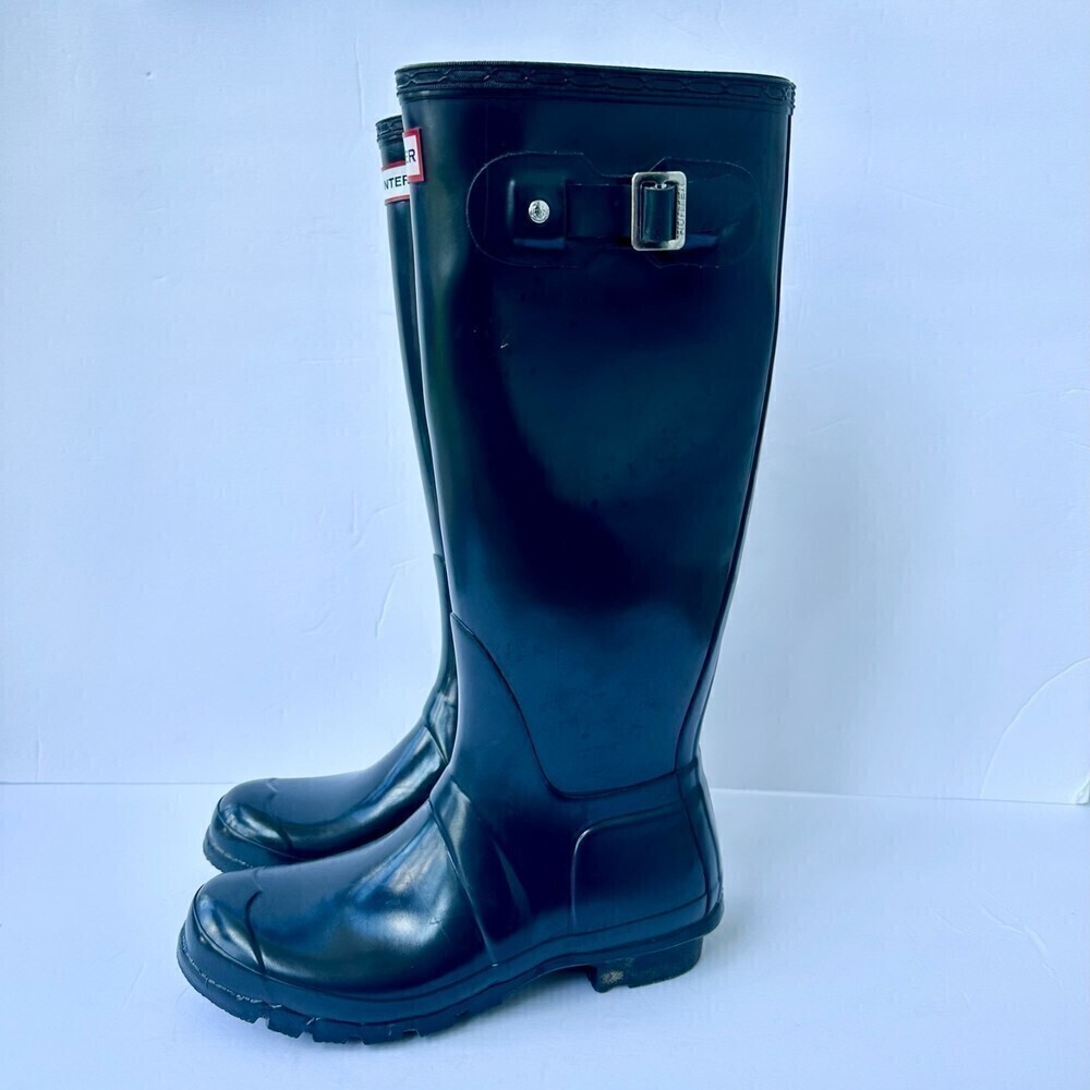 Hunter Boots Women's Original Tall Gloss Rain Boot Navy Size 7